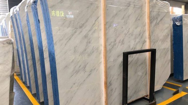 别墅外墙石材幕墙价格揭秘：如何合理选择？**